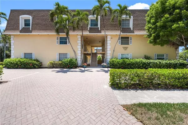 Naples, FL 34102,1222 Gordon DR #unit 3