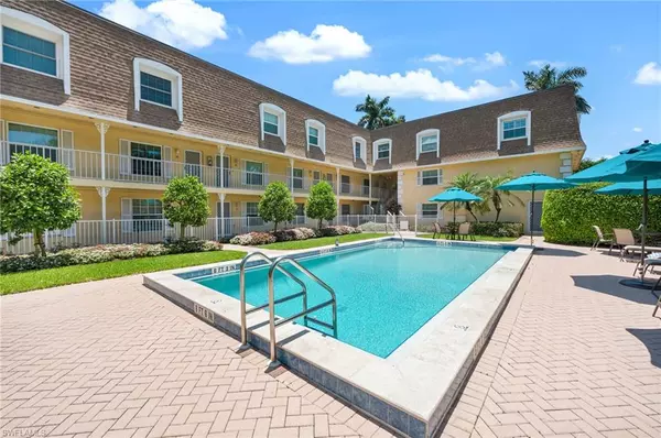 Naples, FL 34102,1222 Gordon DR #unit 3