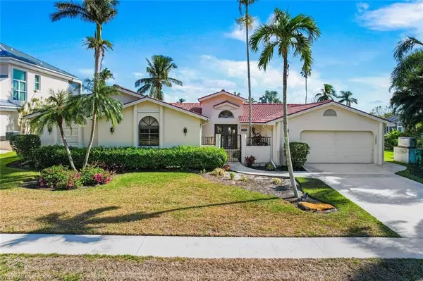 Marco Island, FL 34145,1285 Orange CT