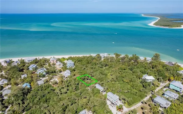 Upper Captiva, FL 33924,150 Hummingbird DR