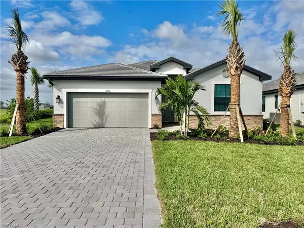 19354 Hinkley, Estero, FL 33928