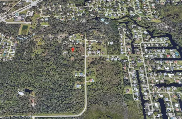 North Fort Myers, FL 33917,1465 WINSTON RD