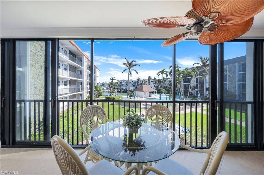 Naples, FL 34103,2900 Gulf Shore BLVD N #207