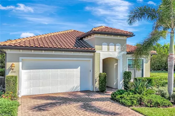 1999 Mustique ST,  Naples,  FL 34120