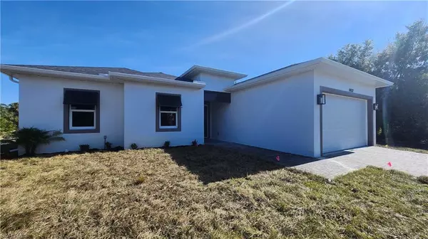 6032 Langdon AVE, Fort Myers, FL 33905