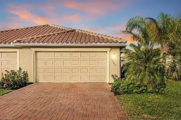 2649 Vine AVE, Naples, FL 34120