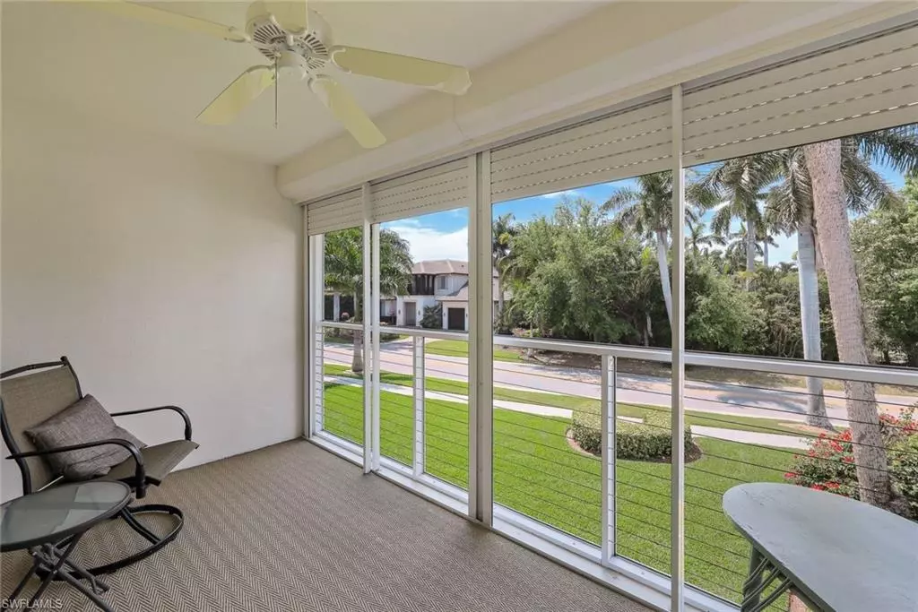 Naples, FL 34103,3930 Belair LN #207