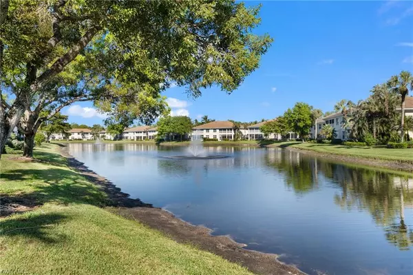 Naples, FL 34110,784 Carrick Bend CIR #103