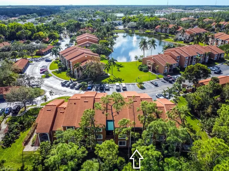 1240 Wildwood Lakes BLVD #104, Naples, FL 34104