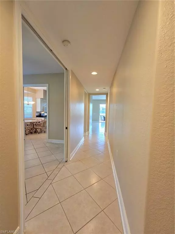 Naples, FL 34119,785 Regency Reserve CIR #4701