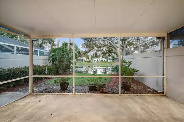 Naples, FL 34119,5685 Cove CIR #45