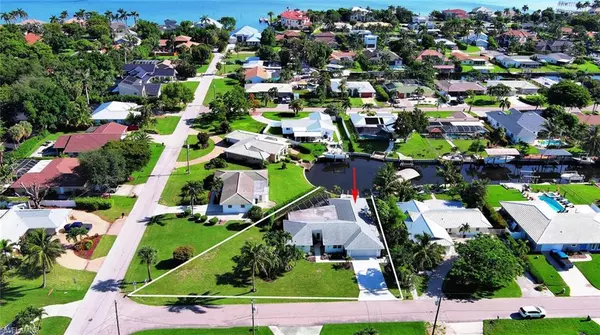 Fort Myers, FL 33919,381 Norwood CT