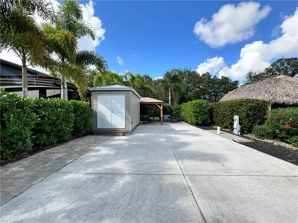 Fort Myers, FL 33905,5114 Cypress Trail Resort CIR