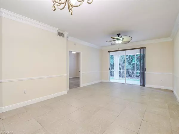 Naples, FL 34119,6655 Huntington Lakes CIR #101