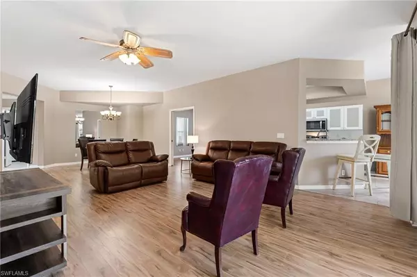 Fort Myers, FL 33919,15161 Royal Windsor LN #2603