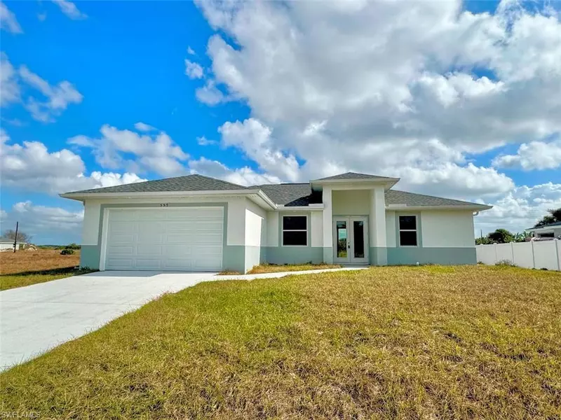 559 David CIR, Labelle, FL 33935