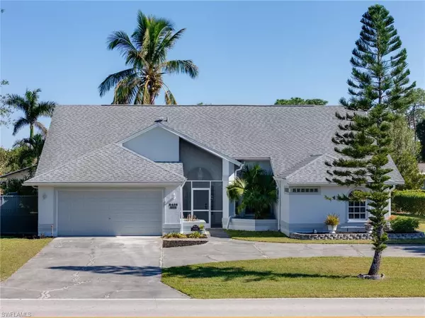 8458 Beacon BLVD, Fort Myers, FL 33907