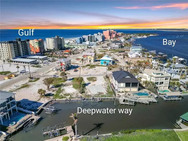 581 Carlos CIR, Fort Myers Beach, FL 33931