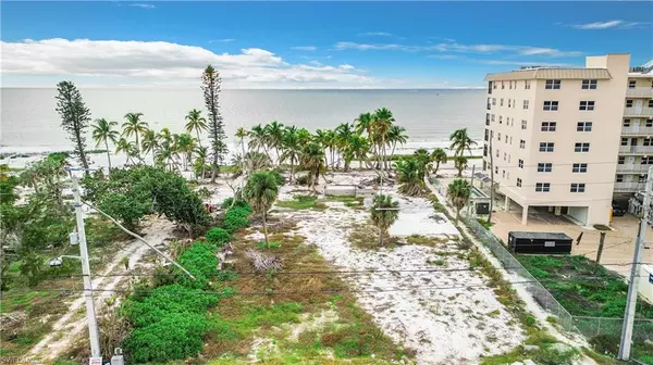 Fort Myers Beach, FL 33931,7798 Estero BLVD