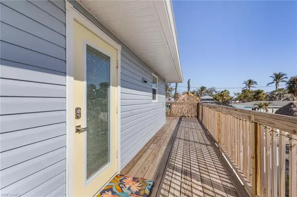 Fort Myers Beach, FL 33931,4831 Coral RD