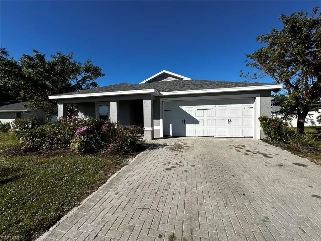 Cape Coral, FL 33991,910 SW 6th PL