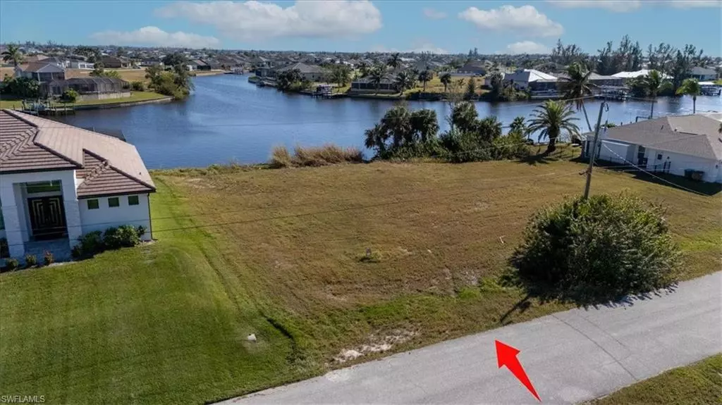 3830 NW 22nd ST, Cape Coral, FL 33993