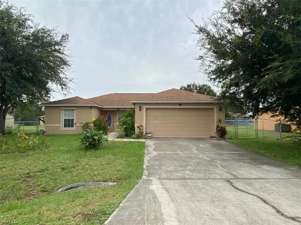 540 Thomas Sherwin AVE S, Lehigh Acres, FL 33974