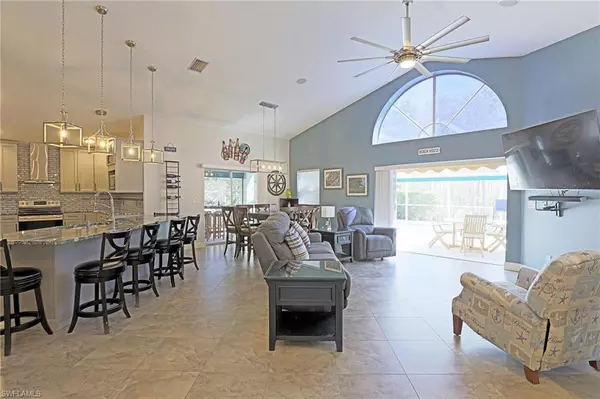 Naples, FL 34110,1579 Whispering Oaks CIR