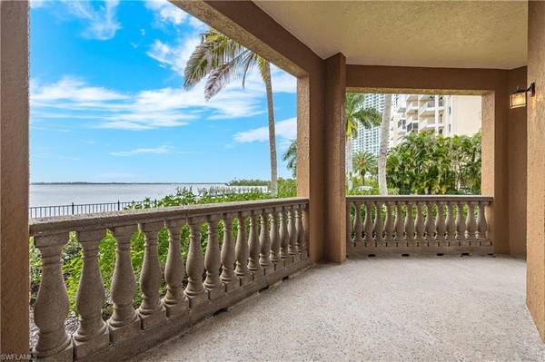 2825 Palm Beach BLVD #120, Fort Myers, FL 33916