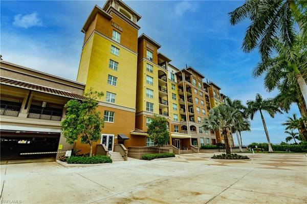 2825 Palm Beach BLVD #203, Fort Myers, FL 33916