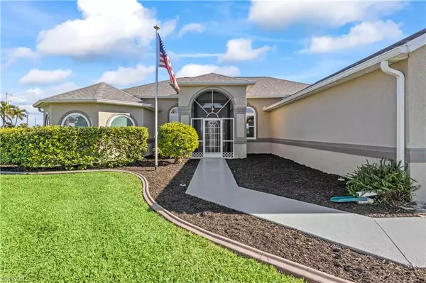 Cape Coral, FL 33904,420 SE 32nd ST