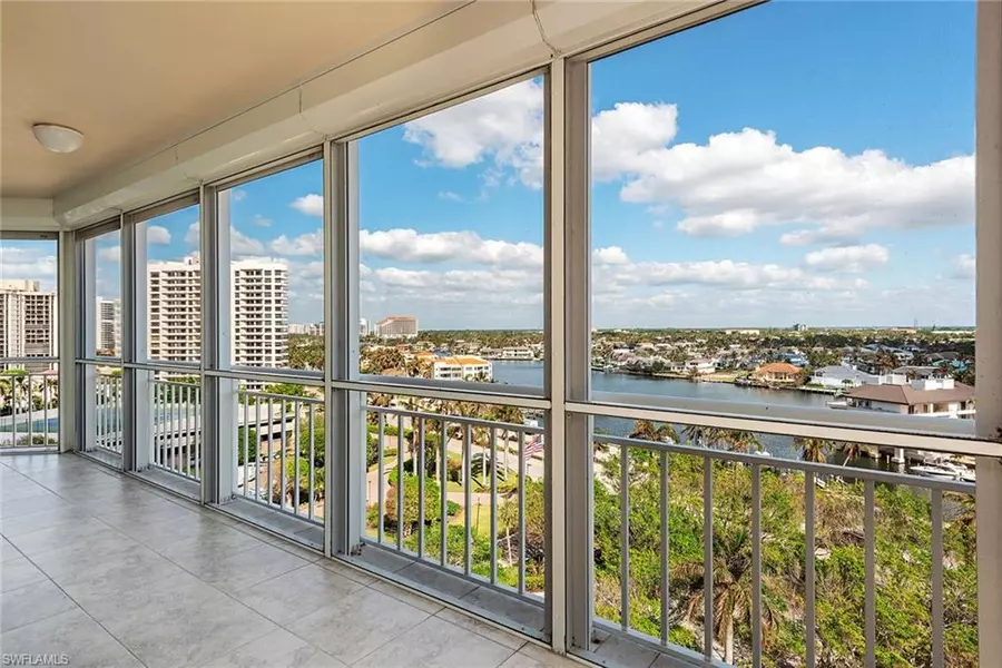 4255 Gulf Shore BLVD N #802, Naples, FL 34103