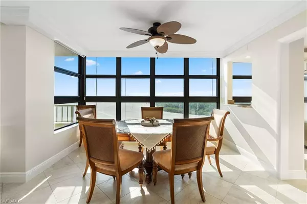 Marco Island, FL 34145,320 Seaview CT #2-511