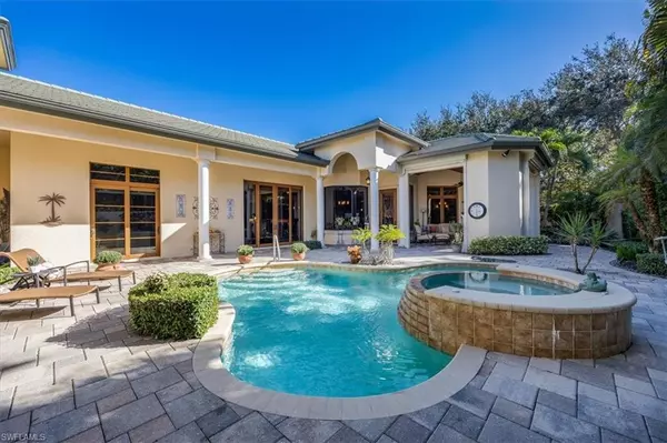 Naples, FL 34119,28724 La Caille DR