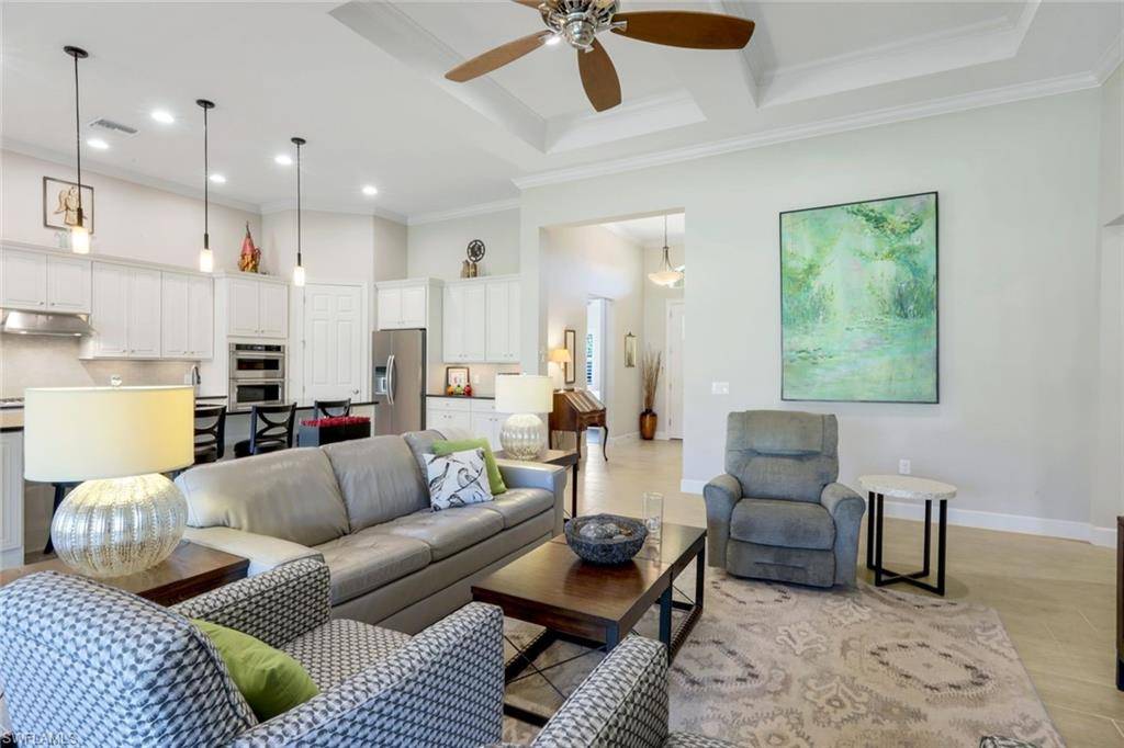 Naples, FL 34120,9302 Quarry DR