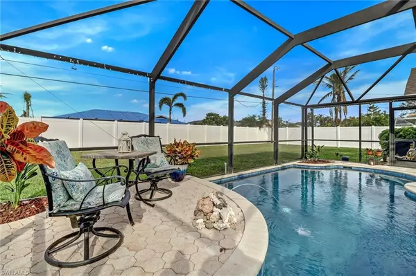 1117 SE 22nd ST, Cape Coral, FL 33990