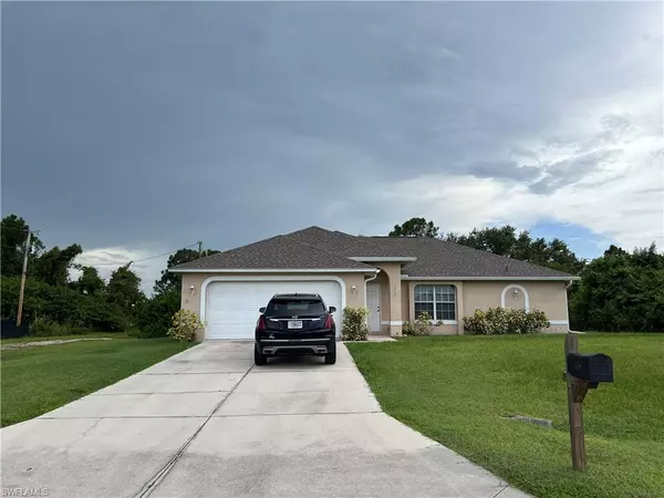 Lehigh Acres, FL 33976,3317 30th ST SW