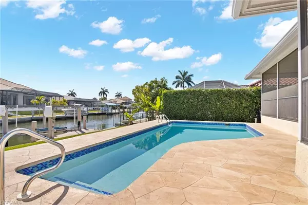 Marco Island, FL 34145,206 Seahorse CT