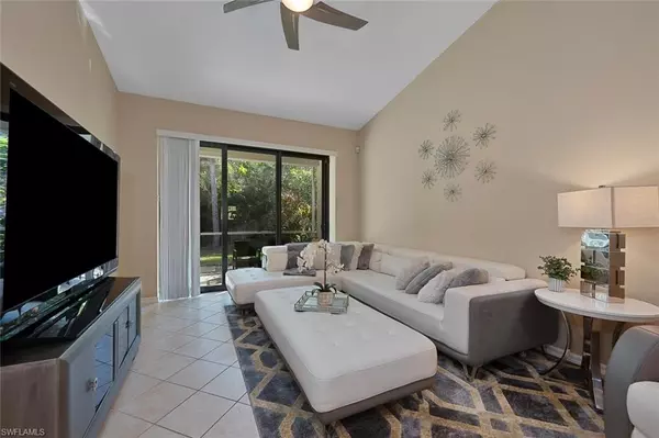 Naples, FL 34104,7700 Woodbrook CIR #4503