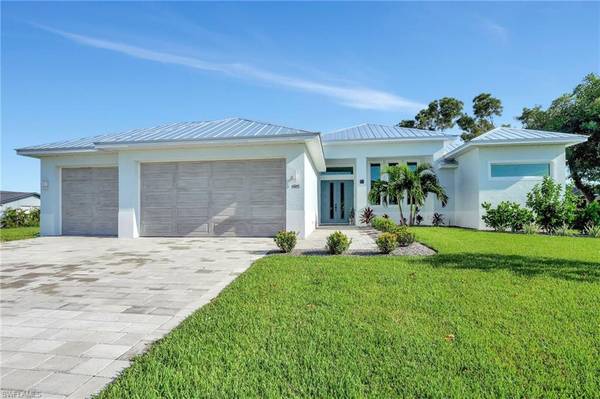 1915 Ottersrest LN, Cape Coral, FL 33990