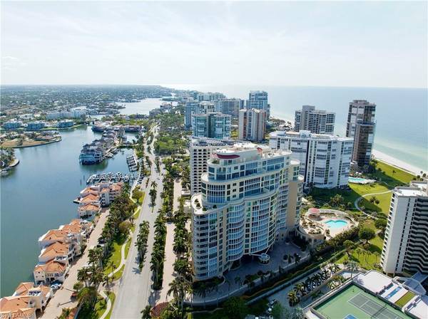 4501 Gulf Shore BLVD N #404, Naples, FL 34103