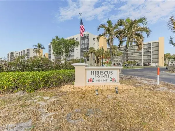 4421 Bay Beach LN #614, Fort Myers Beach, FL 33931