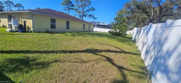 Lehigh Acres, FL 33973,4720 30th ST SW