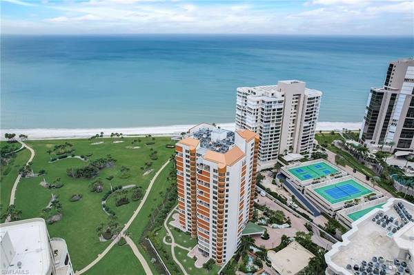 Naples, FL 34103,4251 Gulf Shore BLVD N #20D