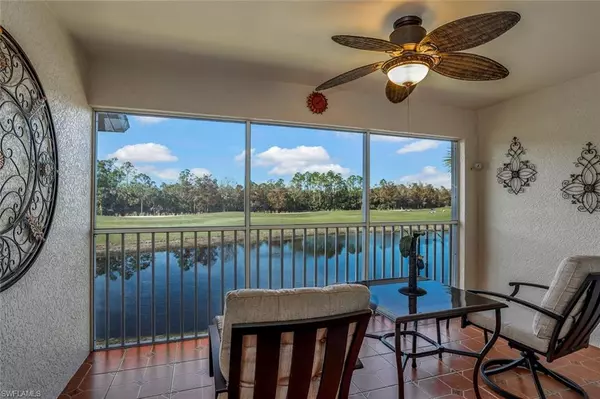 Naples, FL 34112,3880 Sawgrass WAY #2424