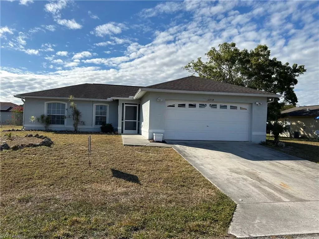 Lehigh Acres, FL 33936,10738 Cocoatree CT