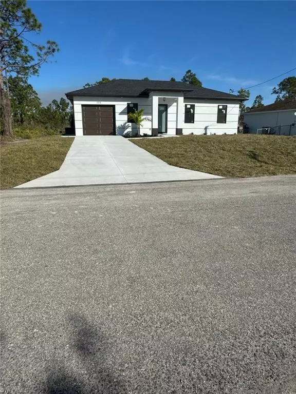 Lehigh Acres, FL 33974,1115 cumming ST E