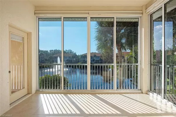 Naples, FL 34108,1054 Egrets Walk CIR #203