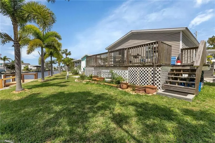 3127 Bayside PKWY, Punta Gorda, FL 33982