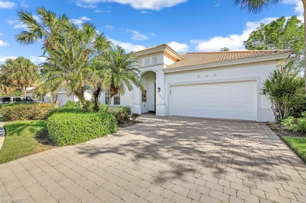 Naples, FL 34110,15818 Delaplata LN